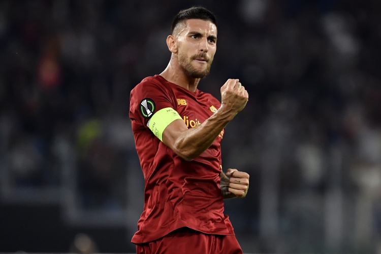 华体会官网下载-罗马队长易主：洛伦佐-佩莱格里尼留队但不再佩戴袖标